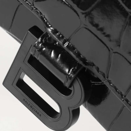 شنطة بالنسياقا لون اسود كامل