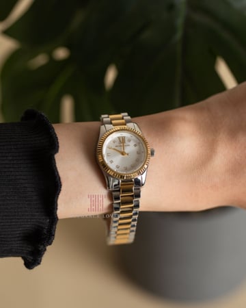 طقم ساعات نسائي + رجالي ماركة مايكل كورس MK4952SET