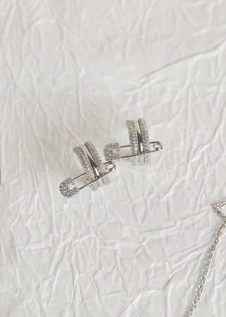 طقم كريستال سلسال + حلق موناكو ديزاين ماركة Elegance Lovers