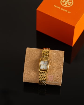 ساعة نسائية ماركة توري بورش  - Mini Eleanor Gold TBW1082
