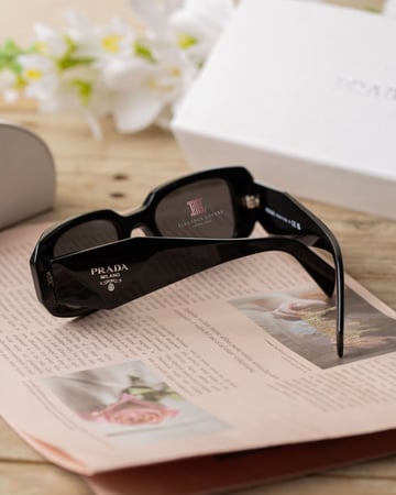 نظارة شمسية نسائية ماركة برادا PR17WS- Black