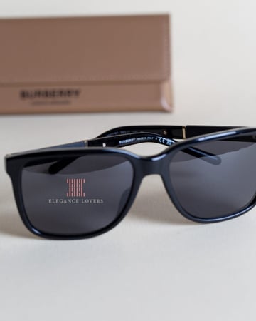 نظارة شمسية رجالية ماركة بربري BE4181