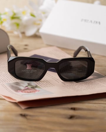 نظارة شمسية نسائية ماركة برادا PR17WS- Black