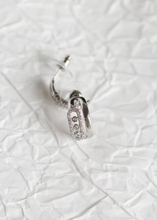 حلق مسيكا ديزاين مطلي ذهب ماركة Elegance Lovers