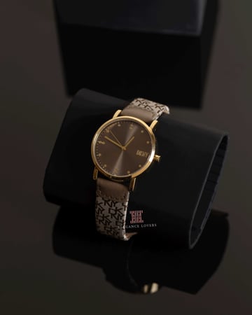 ساعة نسائية ماركة دكني NY6691