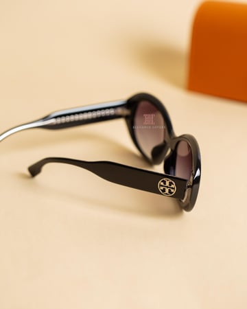 نظارة شمسية نسائية ماركة توري بورش TY7214U Black