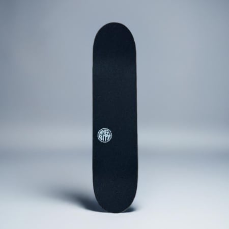 صورة لوح تزلج ويل بايت السعودي ناقة بتصميم فريد وثبات عالي