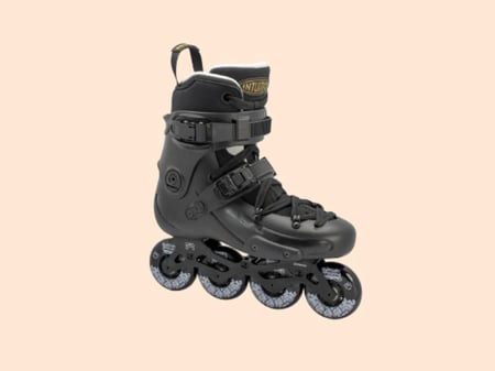 صورة سكيت اف ار 1 ديلوكس تصميم متطور أداء استثنائي تجربة تزلج لا تنسى