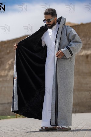 فروة رجالي رصاصي مع جلد أسود