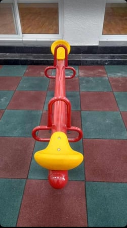 ميزان لعبة التوازن 2 كرسي