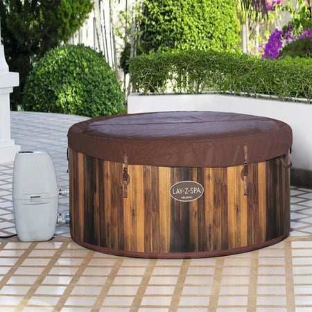 جاكوزي هلسنكي  1.80m x 66cm