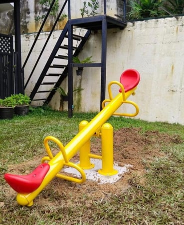 ميزان لعبة التوازن 2 كرسي