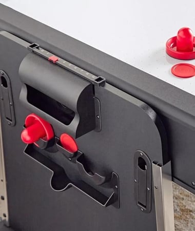 بلياردو وهوكي وتنس وطاولة طعام