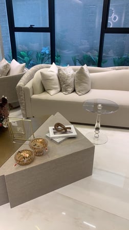 طاولة خدمة اكرلك دائري