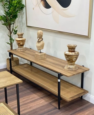 طاولة بلازما لون بني مقاس 160-40-50