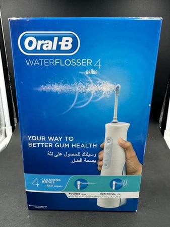 خيط الاسنان المائي اورال بي