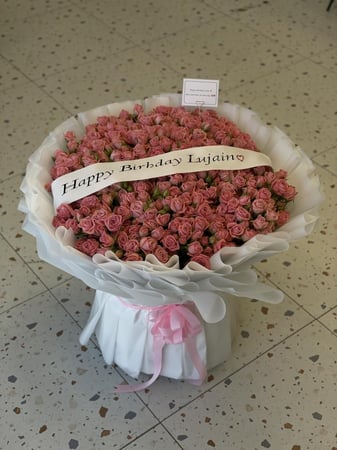 باقة ورد الفخامة بيبي روز الوان حسب الطلب