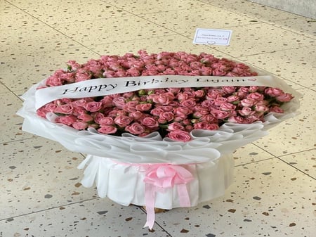 باقة ورد الفخامة بيبي روز الوان حسب الطلب