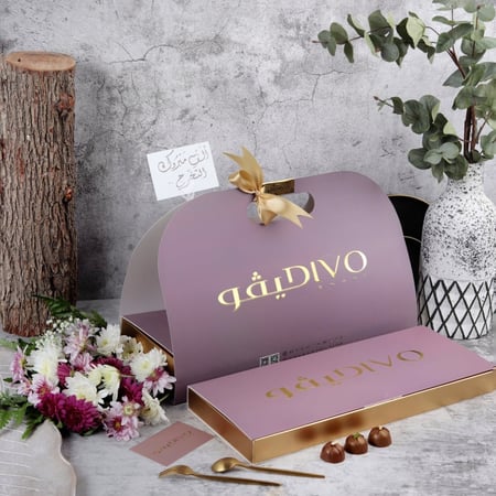 باقة ورد أنيقة مع شوكولاتة بلجيكية