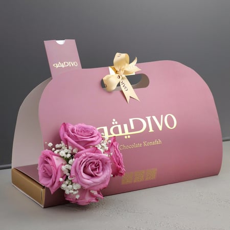 باقة ورد طبيعي مع شيكولاته