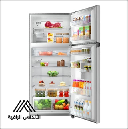 رفوف واسعة وقابلة للتعديل