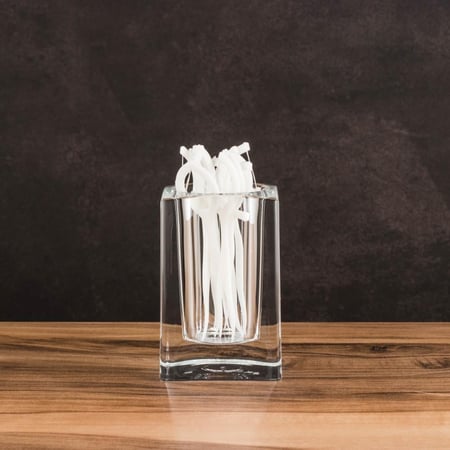 حامل اعواد اسنان اكرليك شفاف