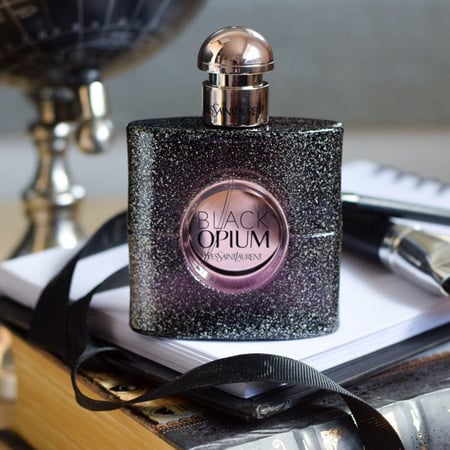 ايف سان لوران  بلاك أوبيوم نوت بلانش اودي برفيوم للنساء  - 90مل