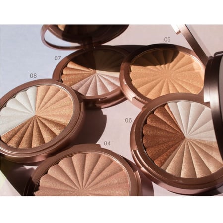 ليف هايلايت للوجه لأضائة المناطق البارزه  05