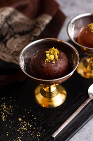 جلاب جامن قطعتين