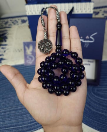 سبحة بكلايت كحلي غامق حرباء طربزونة فضة