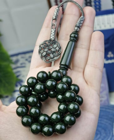 سبحة بكلايت زيتي داكن طربزونة فضة