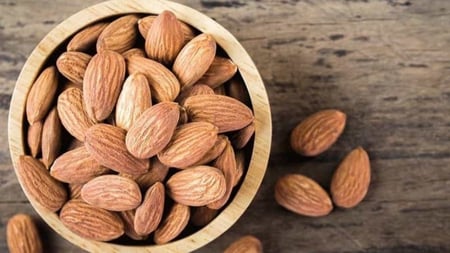 لوز ني 250 جرام