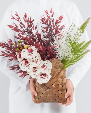 باقة الأوركيد ( الأبيض )