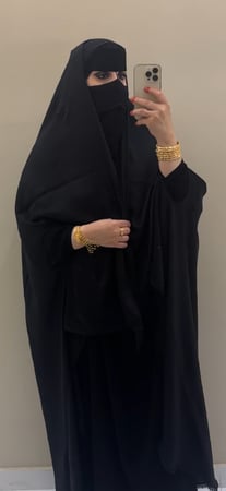 شال نسف اسود