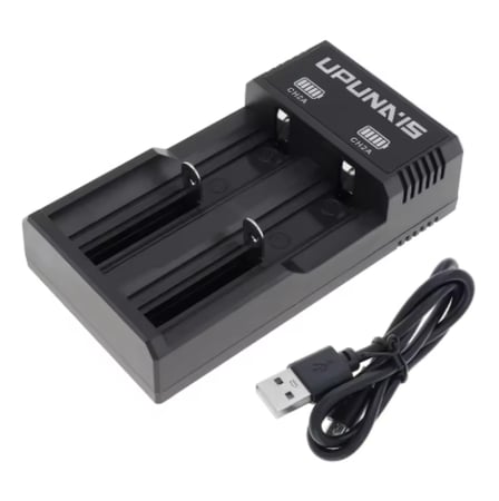 شاحن بطاريات ليثيوم