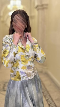 طقم يلو رويال