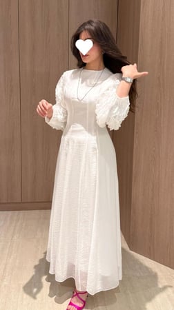 فستان ابيض طويل