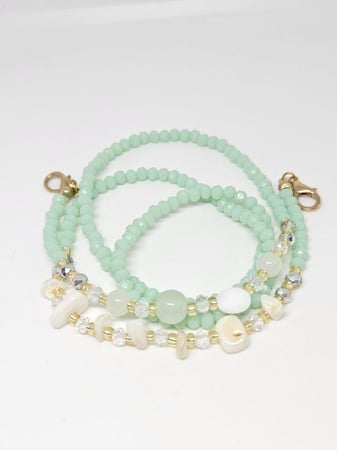 تعليقة نظارة أنيقة - فستقي