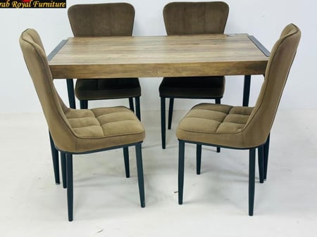 طاوله طعام 4كرسي لون بيج مقاس 80x130