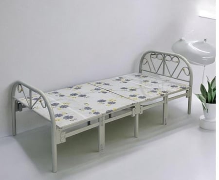 سرير يسفط خشب  مقاس 90x190