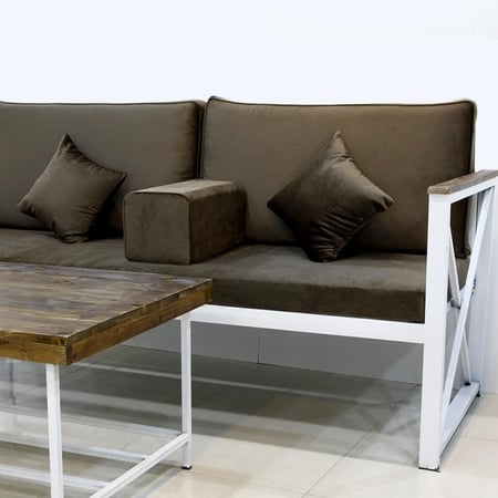 جلسة خارجية 7 اشخاص بني هيكل ابيض