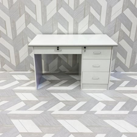 طاوله مكتب مقاس متر