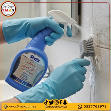 منظف الفواصل بخاخ للبلاط و الجص  يزيل الأوساخ الصعبة الناتجة عن العفن الفطري و بقع الماء العسر آمن على بلاط البورسلين والسيراميك،