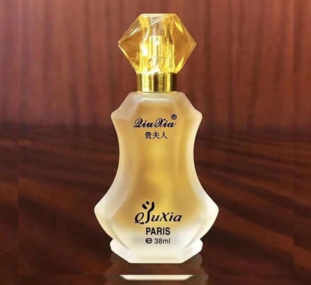 عطر نسائي زهري