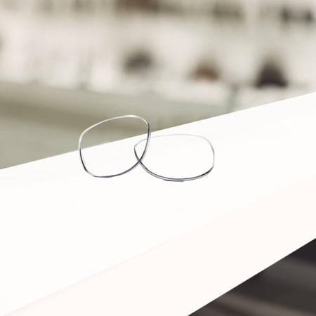 عدسات طبية بتقنية كورية مخصصة – Korean Technology RX Lenses