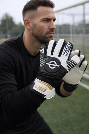 قفاز حارس مرمى مقاس 8