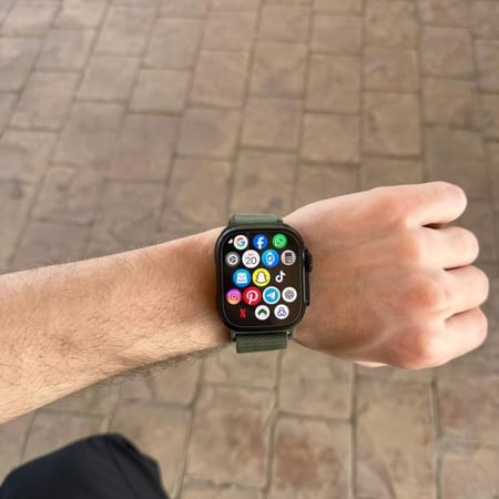 سكوارا ST13 المطور تدعم شريحة 4G وتطبيقات التواصل الاجتماعي