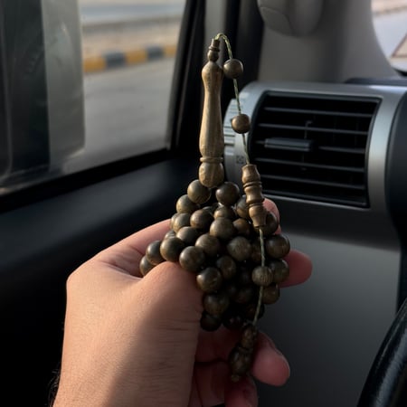 سبحة خشب البلسنك