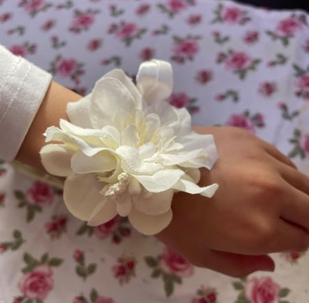 اسورة الياسمين-متوفر العديد من الالوان