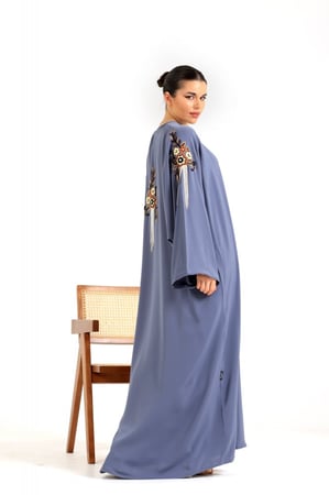 عباية ملون تطريز يدوي